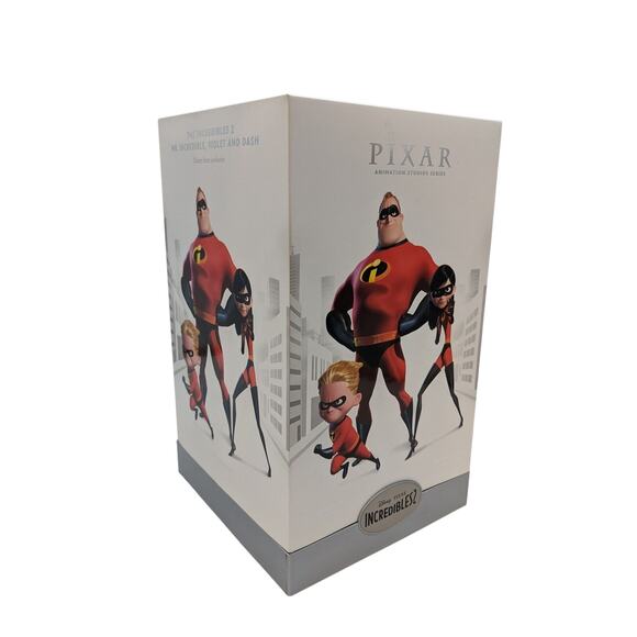 Mr. Incredible, Violet, and Dash Doll Set - Disney Designer Collection PIXAR - Picture 6 of 12